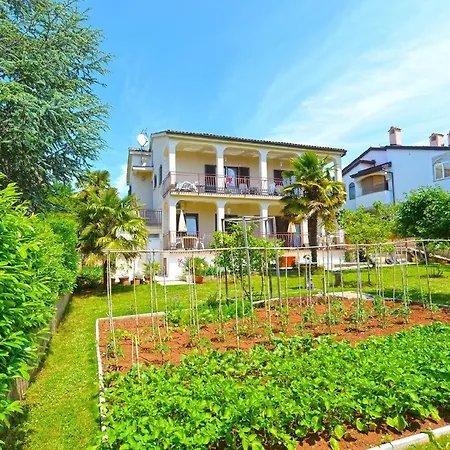 Fuer 5 Personen Ca 50 Qm In Porec, Istrien Istrische Riviera *